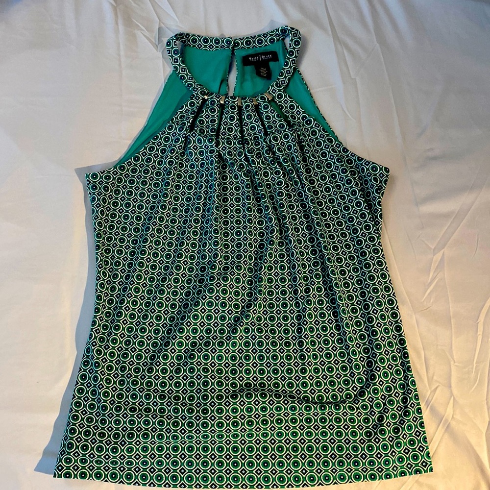 Beautiful emerald green White House Black Market worn three times - like new.